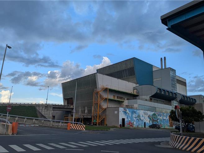 台東焚化廠今年規畫優先代燒償還高雄7000噸垃圾。（台東縣政府提供／蔡旻妤台東傳真）