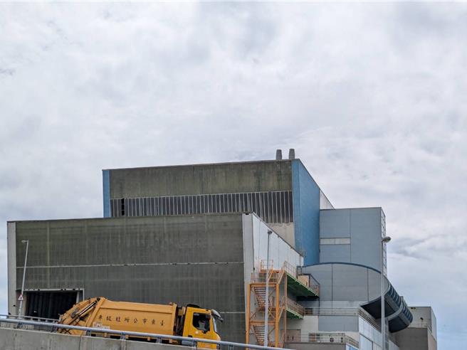 台東焚化廠今年規畫優先代燒償還高雄7000噸垃圾。（台東縣政府提供／蔡旻妤台東傳真）