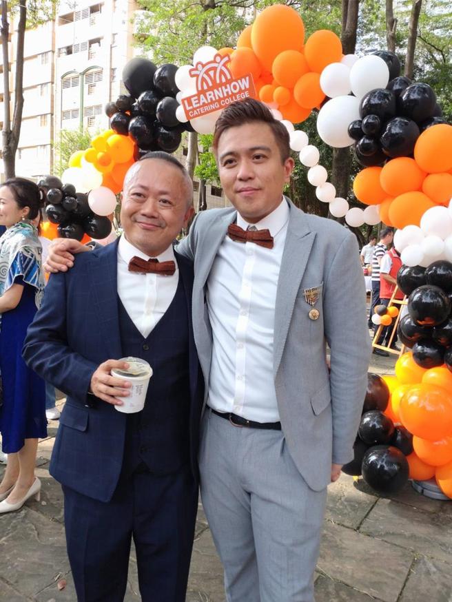 人人好餐飲商學苑院長蔡文旗（左）與執行長呂子譽攜手，服務超過300多個品牌。圖／曾麗芳