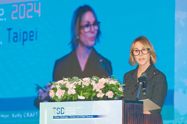 国防安全研究院12日在台北君悦酒店举行「2024台北安全对话」，邀请美国前联合国大使克拉夫特（Kelly Craft）发表专题演讲。（郭吉铨摄）