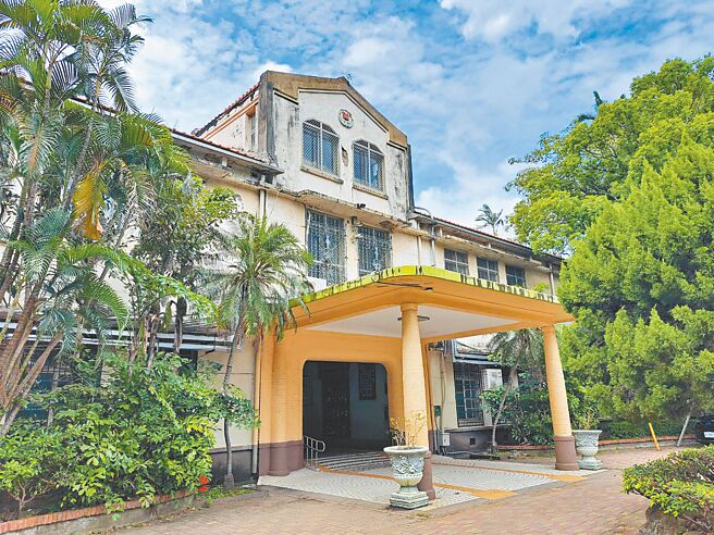 新竹市市定古蹟新竹國小百齡樓。（王惠慧攝）