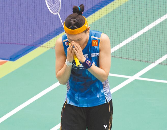戴資穎因傷退出香港公開賽，圖為她上周台北賽出局後向觀眾致意。（本報資料照片）