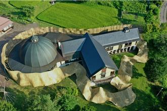  竹编艺术征服日本 游文富作品荣登日本旅游杂志封面