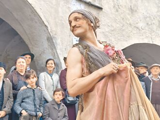 德國影帝法蘭茲羅戈斯基展千面演技