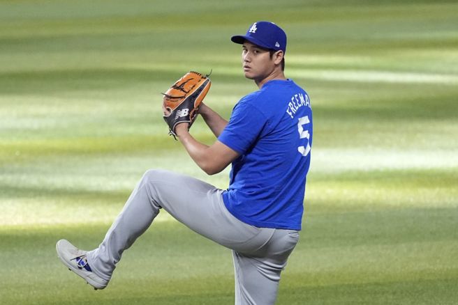 道奇大谷翔平练习投球。（美联社资料照）