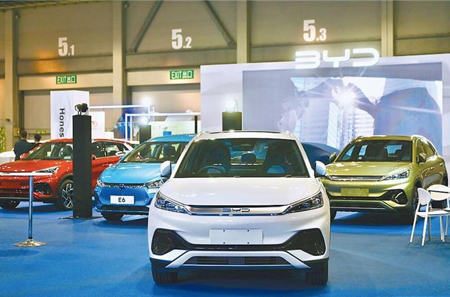 路透：中國政府建議車企，盡量不要在海外投資。（中新社）