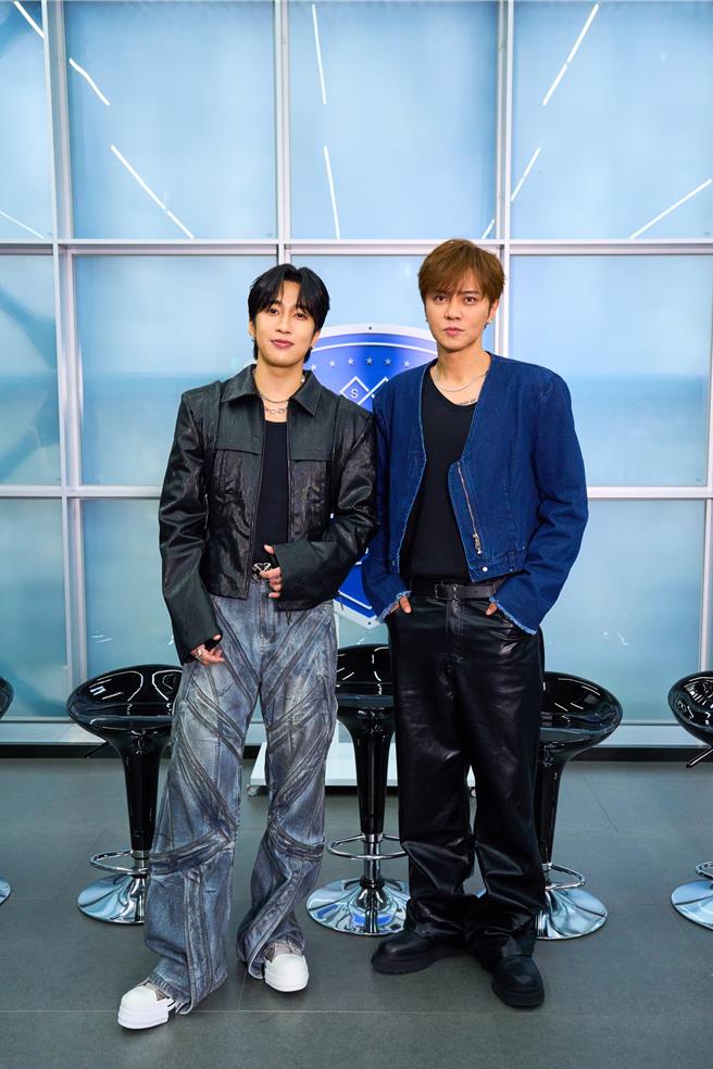 羅志祥、婁峻碩近來首次搭檔成男團選秀《SCOOL》導師。（天空娛樂提供）