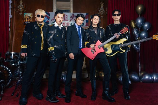 TRASH邀請林哲熹參演新歌MV。（華納音樂提供）