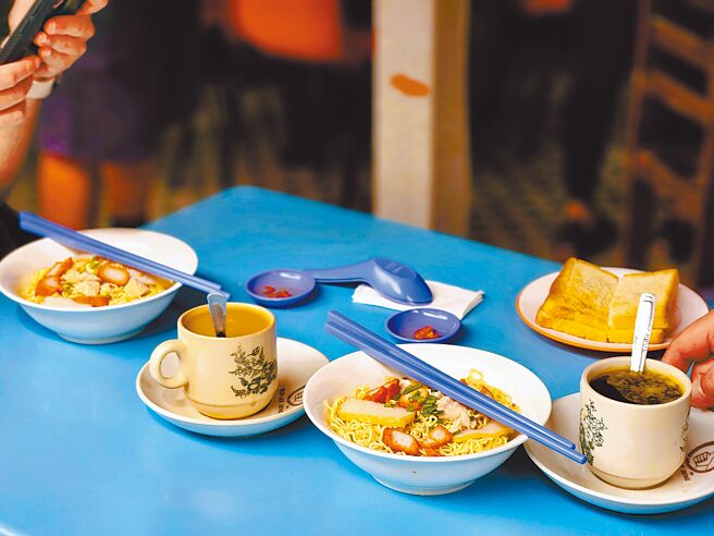 哥羅麵是古晉華人的主食之一。（馬來西亞觀光局提供）