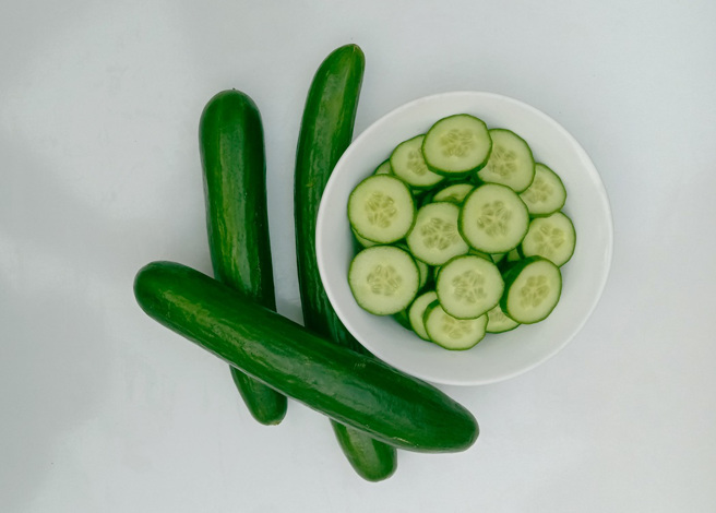 美国一名男子闯入住宅停车区公然脱裤，并拿出黄瓜猛戳屁股自慰。（示意图：Shutterstock／达志）