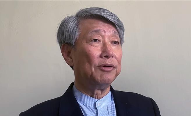 经济部长郭智辉15日在台南表示，发展绿能是政府目前主要推动的工作，产业非常需要绿能发电，希望地方政府与中央政府一起努力为产业服务。（宝智华摄）