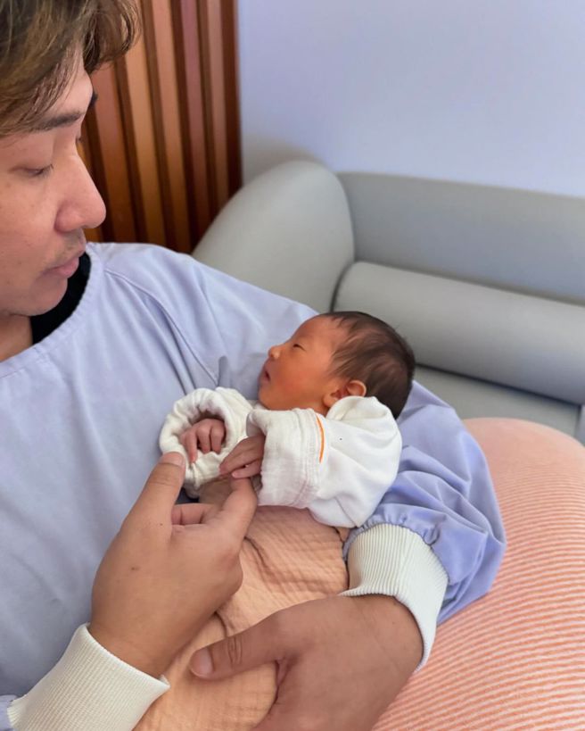 欧汉声三度当爸，Makiyo献上祝福。（图／IG@odsurf）