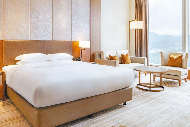 台北六福萬怡酒店推出李帝勳台灣見面會住房專案，專案安排入住行政客房。（六福旅遊集團提供）