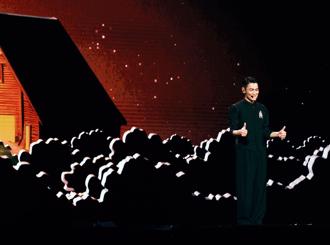 劉德華闊別6年回歸香港紅館　20場巡演從耶誕唱到2025