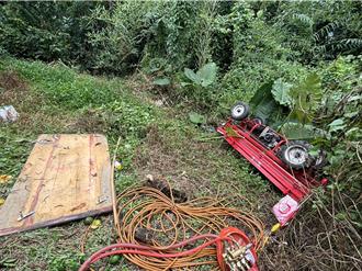 中秋憾事！駕駛農用搬運車翻覆身亡  7旬父悲痛為兒辦喪事