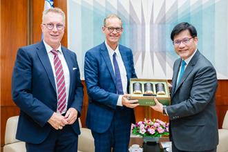 德國軍艦穿越台海   林佳龍：樂見捍衛台海自由航行權