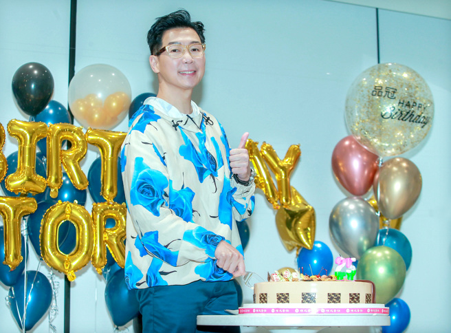 品冠指出裘女名字有出現在股東名單，認為有誤導大眾之嫌。（圖／中時資料照）