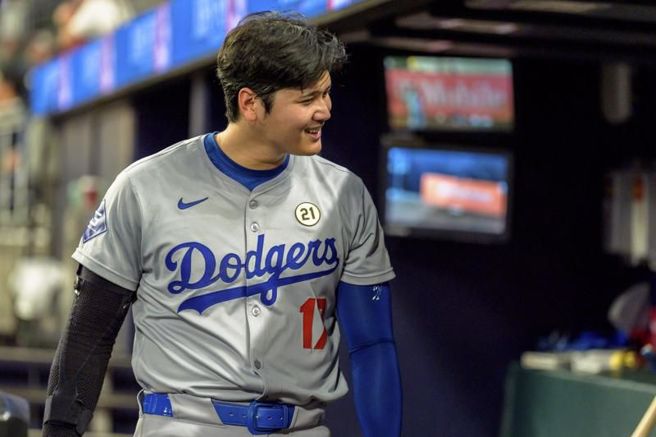 道奇大谷翔平本季改写全垒打与盗垒纪录。（美联社）