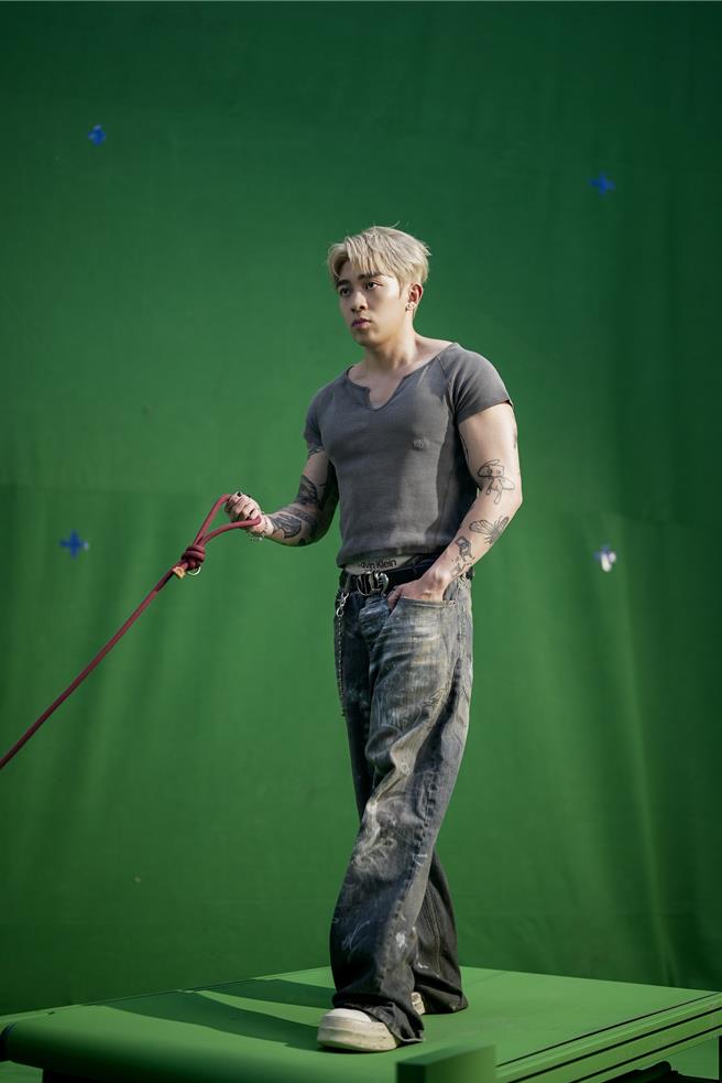 Tyson Yoshi新歌邀派偉俊合作。（想不到音樂工作室提供）