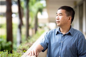 感謝恩師拉一把 北市「理化神」 獲選教育家人物典範