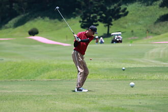 東方球證 身價堪比中南部市區房