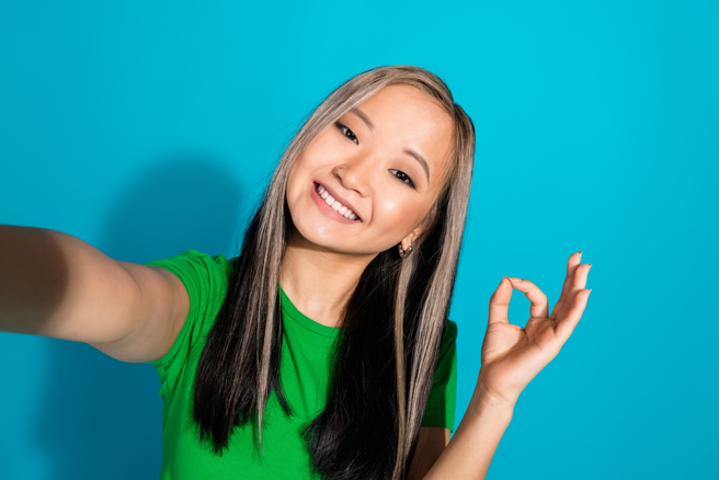 雙子、射手、水瓶、雙魚4星座能跟自己和解，可以眾樂樂，也可以獨樂樂。（示意圖：shutterstock／達志）