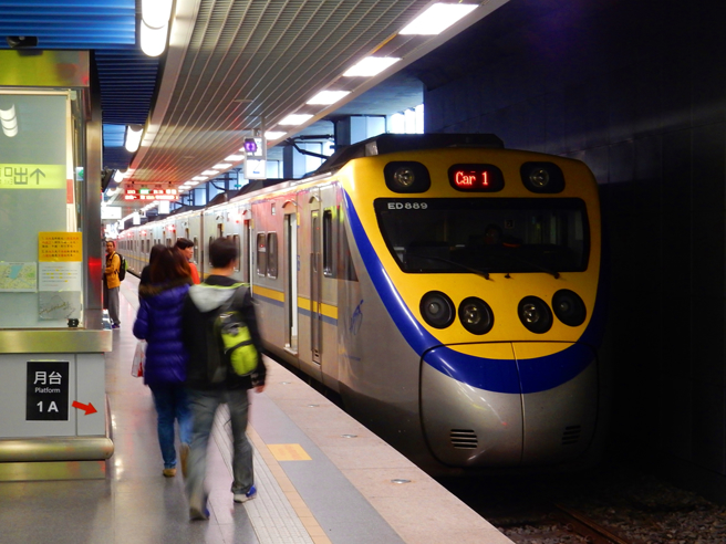 台铁公司统计，疏运首日（9／13）乘车人数达81.2万人次。（示意图：shutterstock／达志）