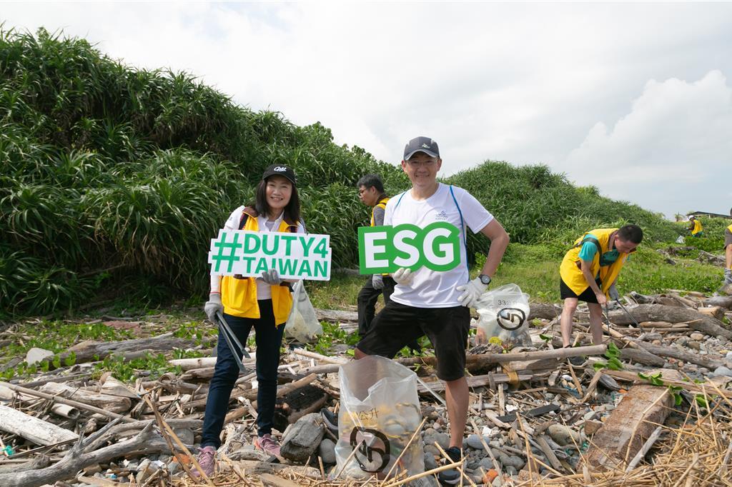 響應2024國際淨灘日 昇恆昌淨灘清出350公斤垃圾