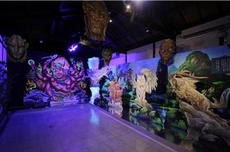 布景畫師陳冠良特展 一窺明華園御用畫師彩繪之美