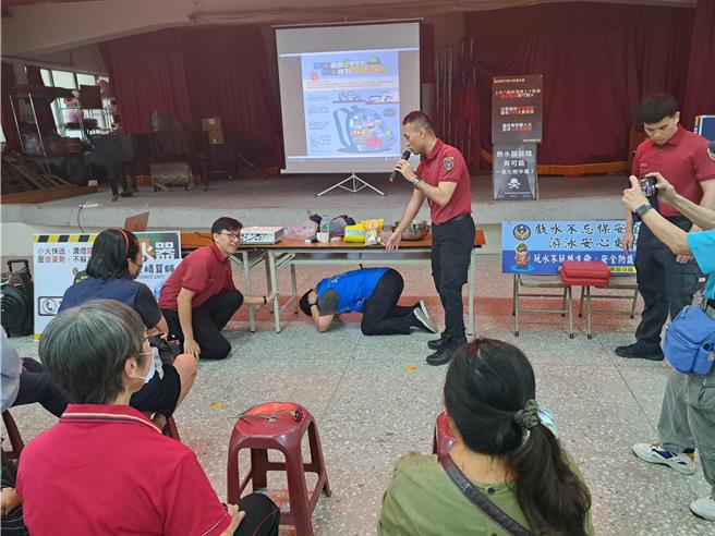 防災不分年齡，桃市圳頂消防隊啟動防震教育。（桃市消防局提供／呂筱蟬桃園傳真）