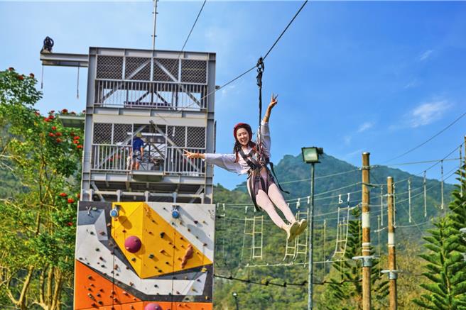 台南趣淘漫旅完成指定任务赠六项冒险活动体验，让大小朋友化身冒险王。（垦丁凯撒提供） 