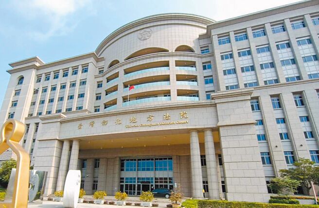 彰化徐姓男子3度酒駕被抓，仍不記取教訓，去年再因酒駕撞人致對方癱瘓臥床，彰化地院重判徐男2年5月徒刑。（葉靜美攝）