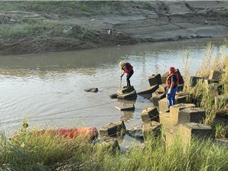 嘉义国三生疑失足掉落赤兰溪    学弟试图拉救见他被水冲走