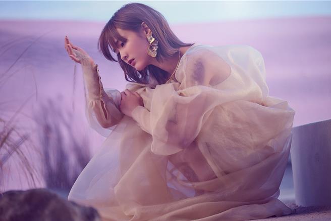 王淨演繹「似夢非夢」情節，既魔幻又美麗。（金馬提供）