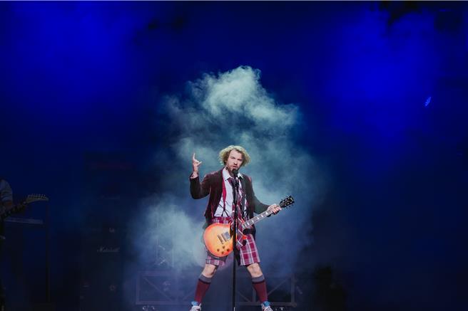 康纳吉卢利（右）和凯莉奥康纳都相当期待能与台湾观眾见面。（宽宏艺术提供）