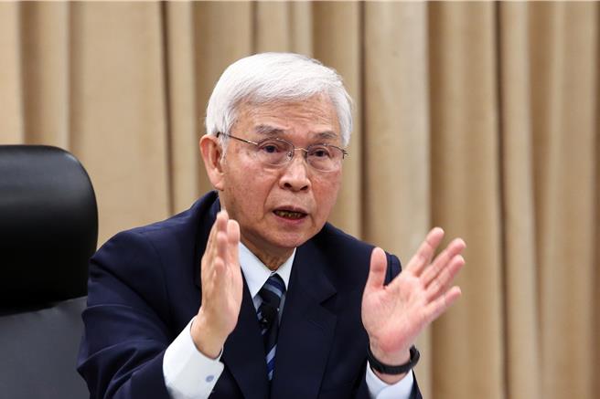 央行總裁楊金龍宣布史上最嚴格的房貸政策。（資料照／鄧博仁攝）