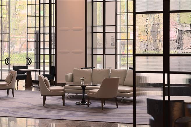 Lobby Lounge自9月21日至10月6日，限时推出「豪享狂欢啤酒节」活动，让宾客同步欢庆德国啤酒节。（图／台北万豪酒店）