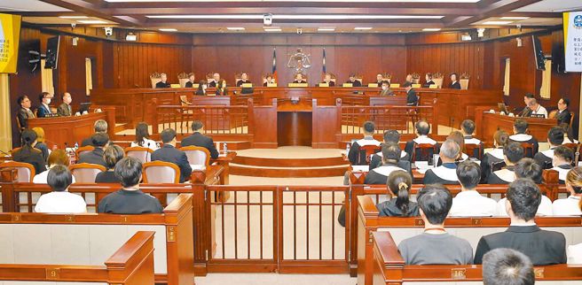 憲法法庭即將對死刑釋憲案宣判，羅智強認為大法官可能透過層層限制法官判死，凍結死刑。（示意圖／本報資料照片）