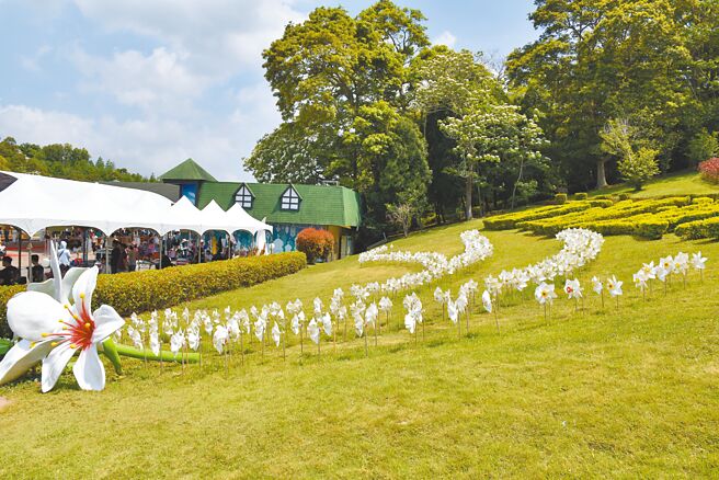 苗栗縣推廣觀光，即日起至10月11日推出中台灣好玩卡「苗栗山海e起遊線上旅展」。（謝明俊攝）