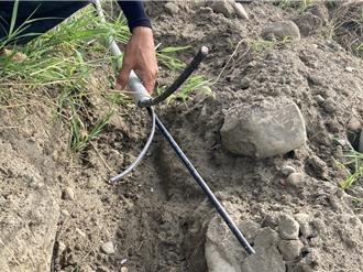 彰化白色海豚屋停車場 有賊出沒！活逮「三條通」電纜大盜