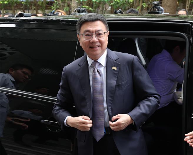 立法院新會期今開議，無黨籍立委高金素梅提案將114年度政府總預算案、前瞻第5期預算案退回程序委員會。（姚志平攝）