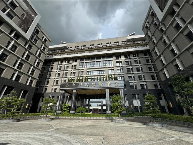 台中市警察局「局本部暨各大队兴建工程规画设计监造工作」因工期延长，承包的冯姓建筑师事务所因工期延长要求市警局增加443万余元监造费，市警局认为工程延期责任在事务所拒绝支付，台中地院判市警局应支付296万余元。（潘虹恩摄）