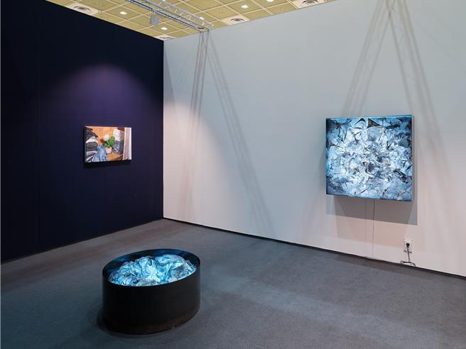 安卓艺术首次参展Frieze Seoul，台湾女性艺术家谢鸿均作品询问度甚高。（安卓艺术提供／李怡芸台北传真）