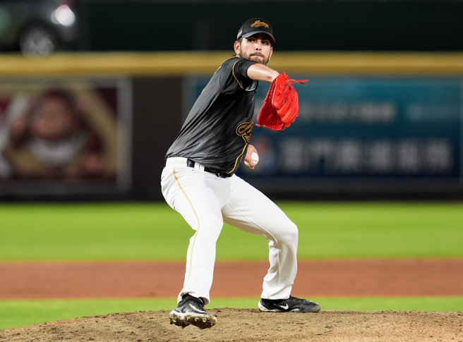 乐天桃猿先发投手魔神乐。（乐天桃猿提供）ㄌ