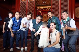 台南啟蒙大典開放即秒殺！百位小一新生點硃砂開智慧