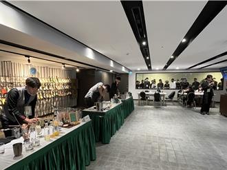 全国创意咖啡调饮初赛开跑 凤梨渣入料调出独特酸甜味