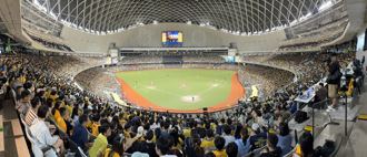 中職》4萬人擠爆台北大巨蛋 周思齊引退主題週寫下新猷