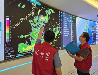短延時強降雨轉大豪雨   經濟部緊急應變小組提升二級警戒