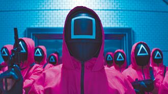 《魷魚遊戲》回歸 李政宰拿槍指著李秉憲