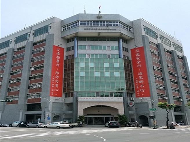 3名男子酒后因路边小便被路人纠正，恼羞成怒追打对方，被警方逮捕移送侦办，审理后判刑。（本报资料照片／郭良杰高雄传真）